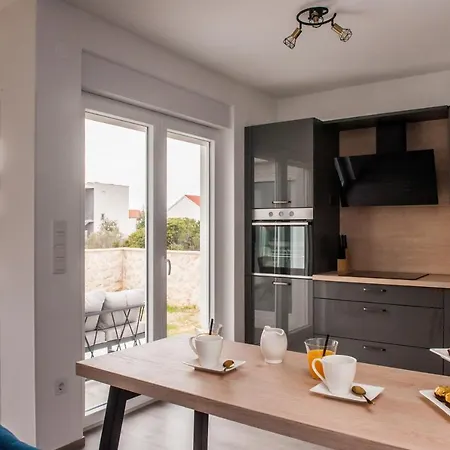 Mediteran Brodarica (Sibenik-Knin)