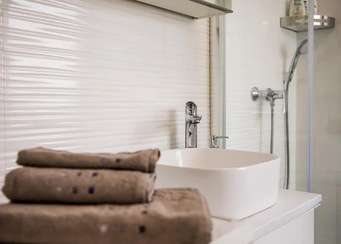 Mediteran * Brodarica (Sibenik-Knin)